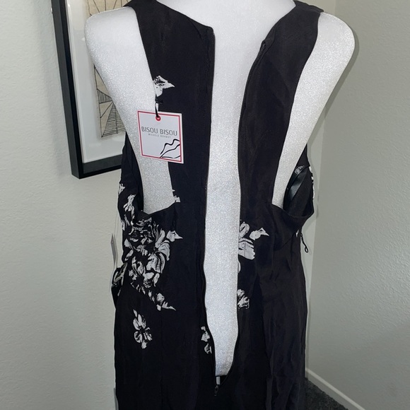 Bisou bisou black and white jumpsuit with belt new with tags - Picture 9 of 10